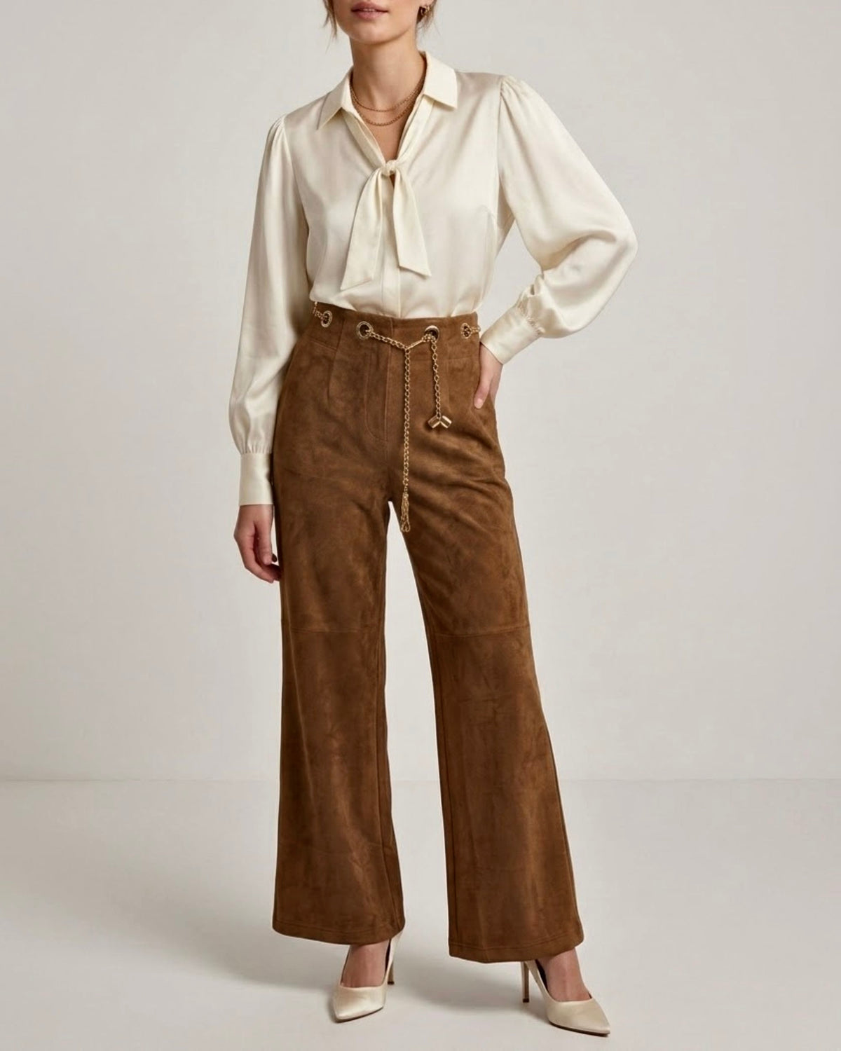 PANTALONES Y SHORTS
